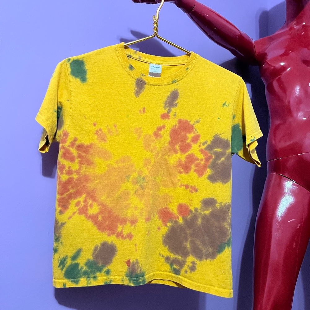 Bright tie-dye tee